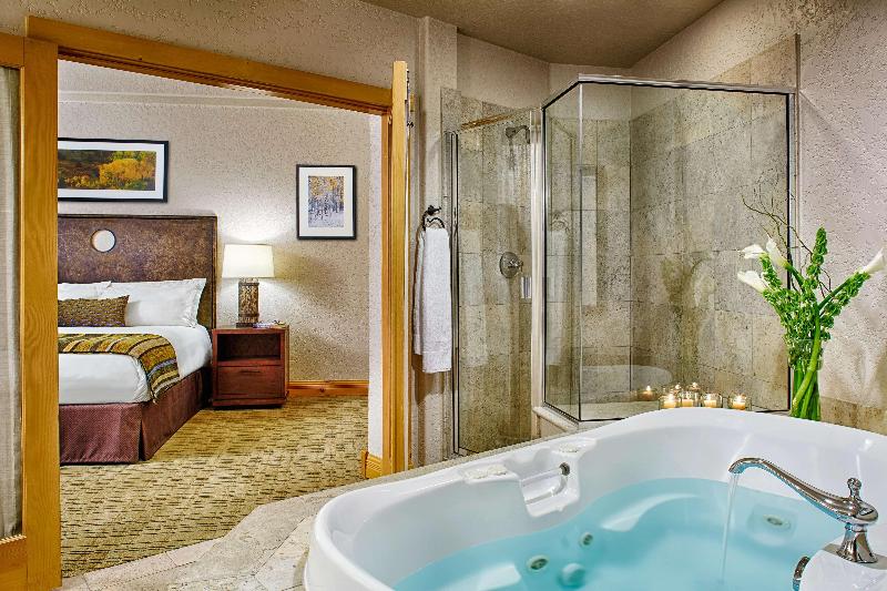 Fairmont Heritage Place - Franz Klammer Lodge