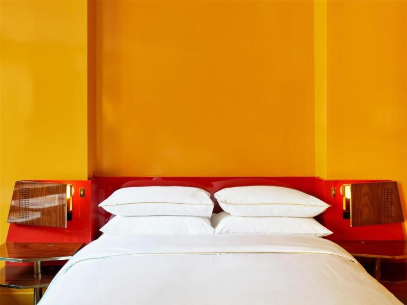 The Manner The Unbound Collection by Hyatt image