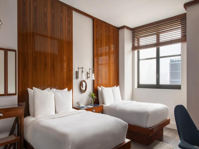 Hotel Hugo image