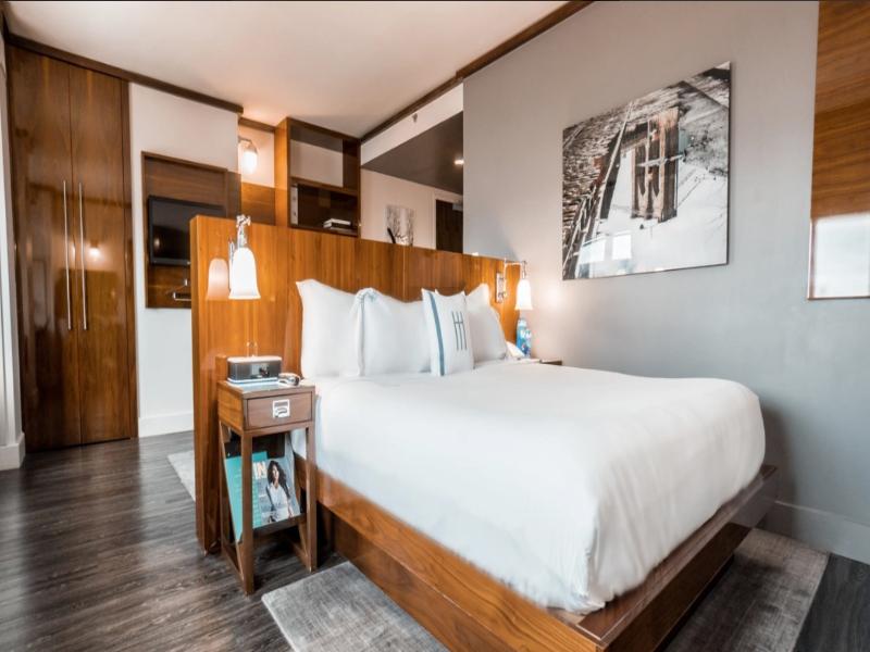 Hotel Hugo image