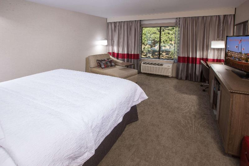 Hampton Inn & Suites Buellton/Santa Ynez image
