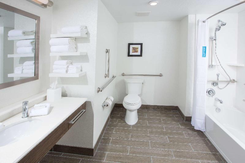 Hampton Inn & Suites Buellton/Santa Ynez image