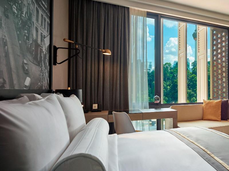 Hotel Stripes Kuala Lumpur, Autograph Collection image