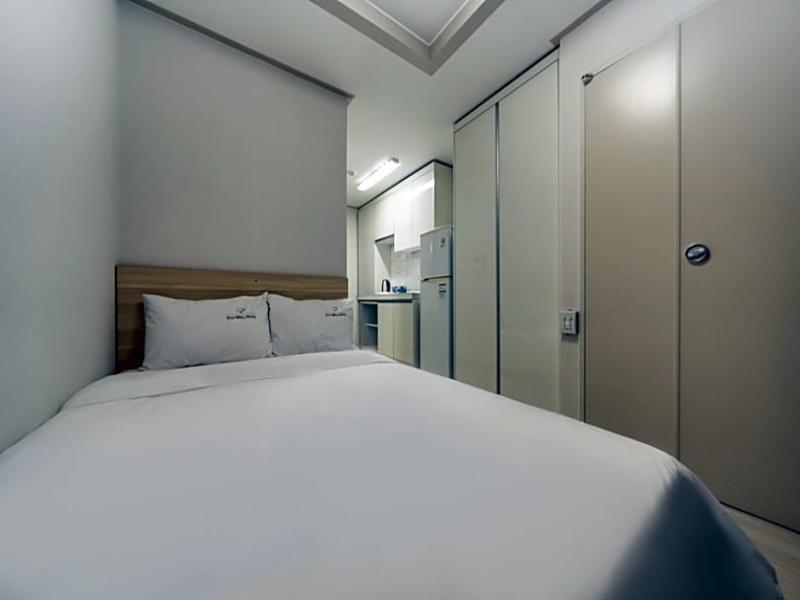 Global Inn Busan Nampodong Hotel image