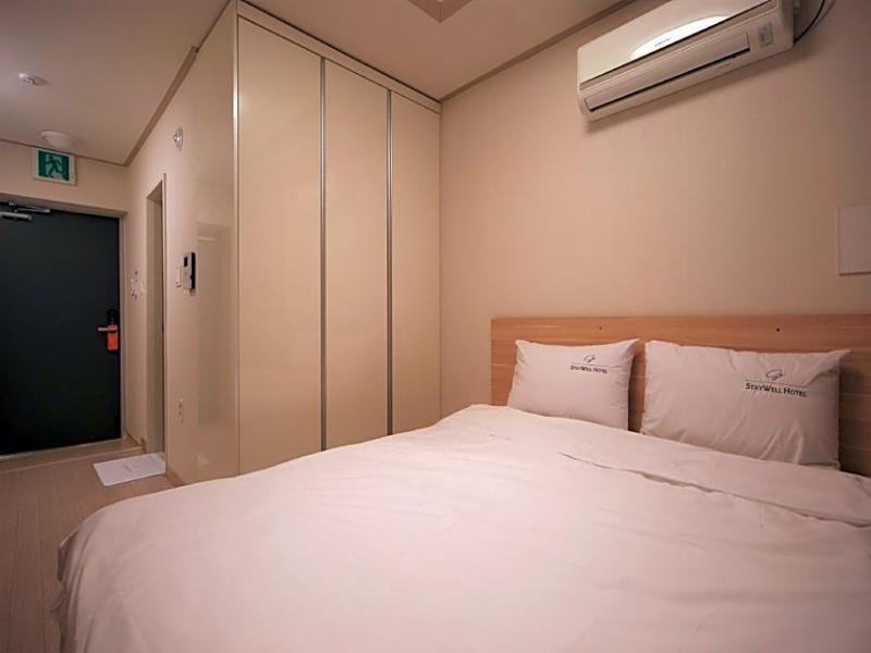 Global Inn Busan Nampodong Hotel image