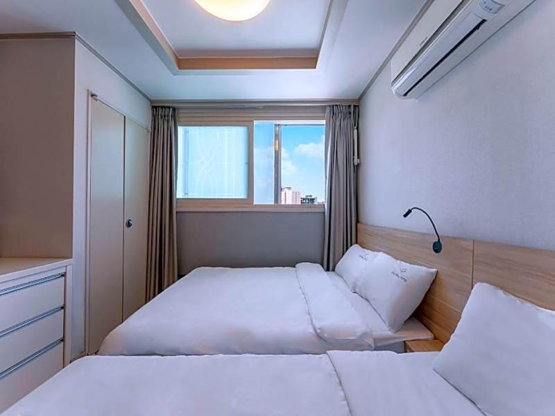 Global Inn Busan Nampodong Hotel image