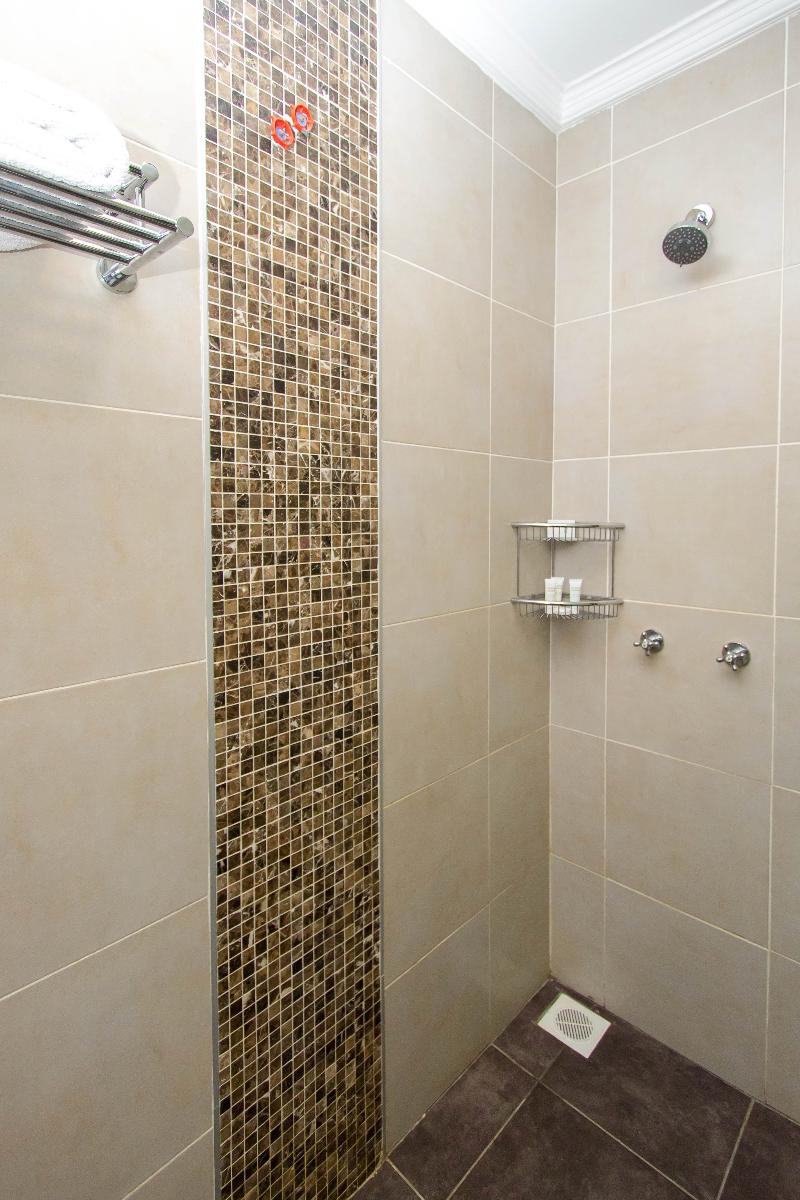 Victoria Comfort Inn image