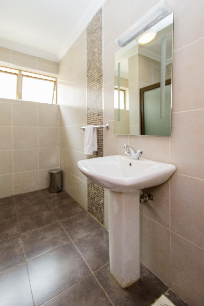 Victoria Comfort Inn image