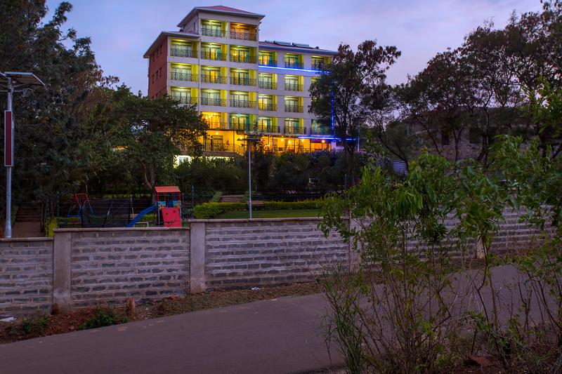 Wigot Gardens Hotel image