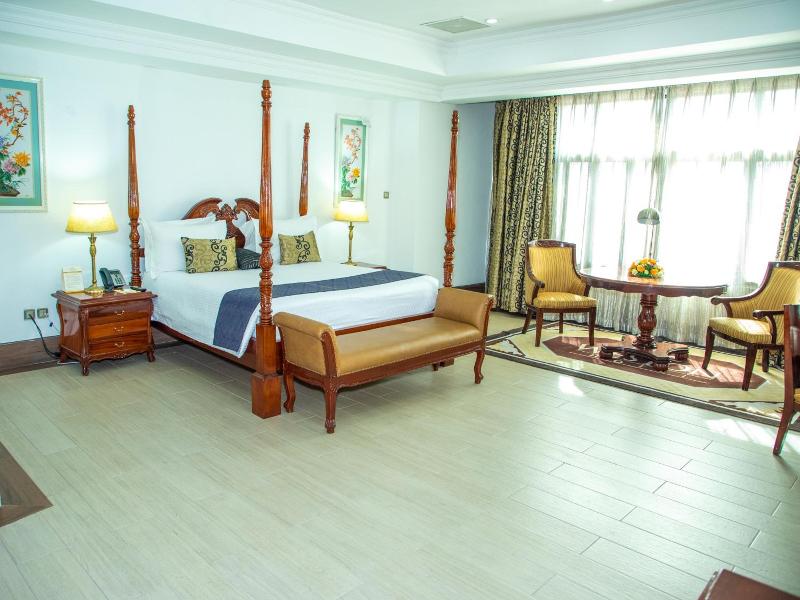 Weston Hotel image