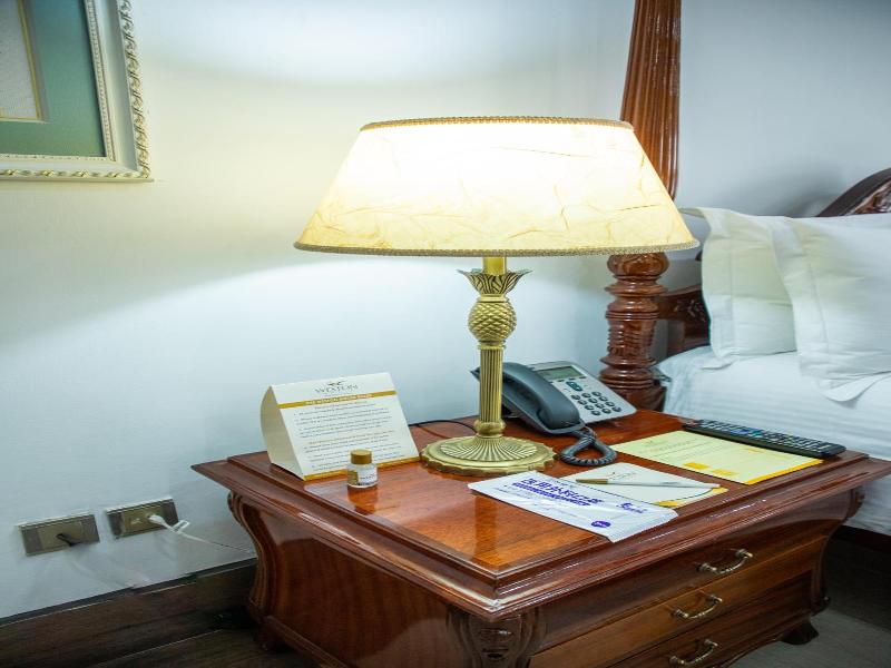 Weston Hotel image
