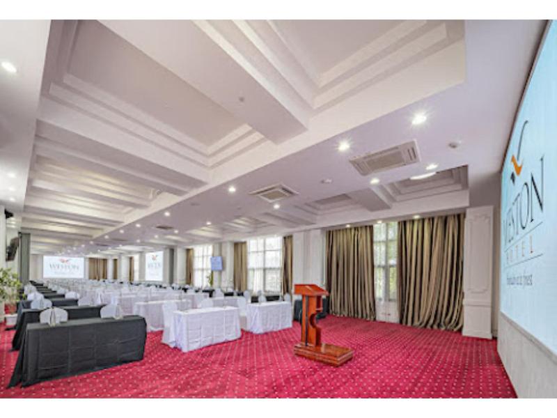 Weston Hotel image