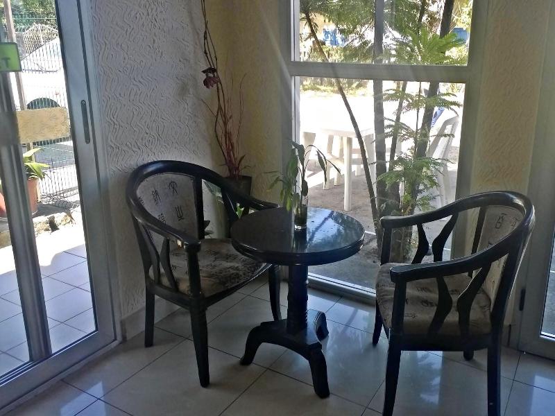 Hotel H1 image