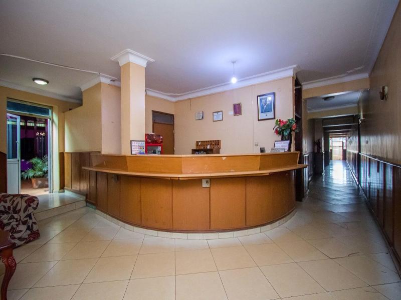 Emerald Hotel image
