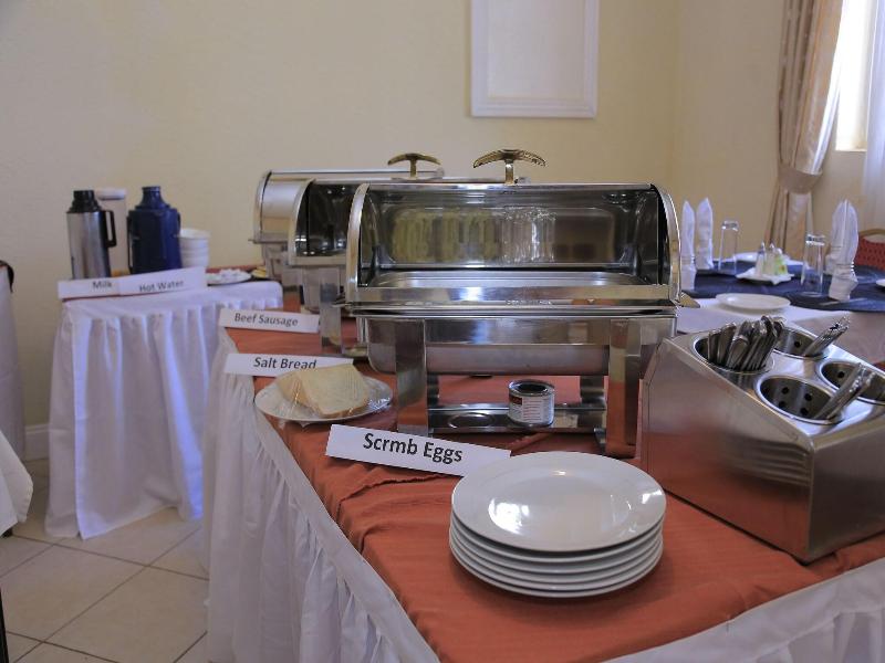 Executive Airport Hotel image