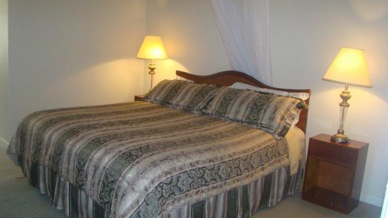 Executive Airport Hotel image