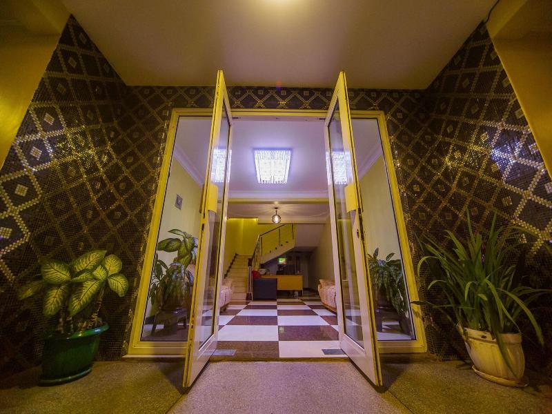 Hotel Royal Nest image