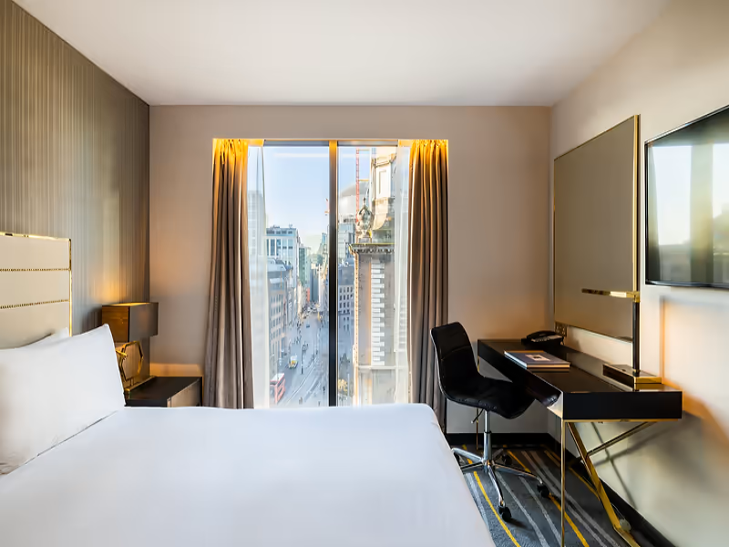 Leonardo Hotel Aldgate - formerly Hotel Saint image