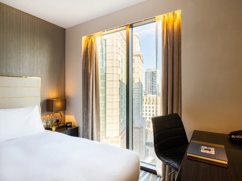 Leonardo Hotel Aldgate - formerly Hotel Saint image