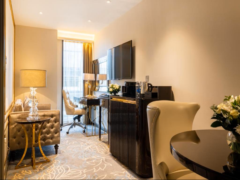 Leonardo Hotel Aldgate - formerly Hotel Saint image