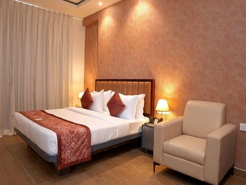 Regenta Inn, Airport Road Bangalore image