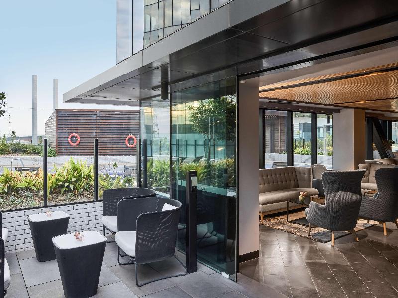 Vibe Hotel Melbourne Docklands image