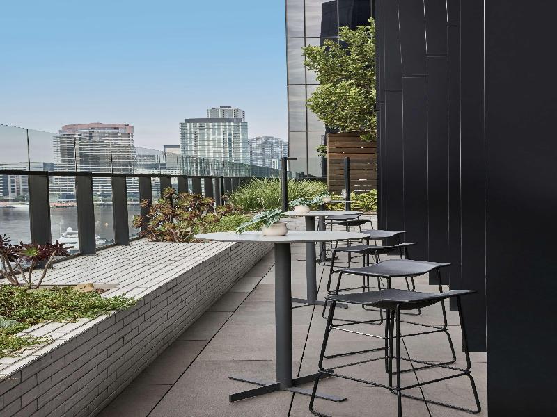 Vibe Hotel Melbourne Docklands image