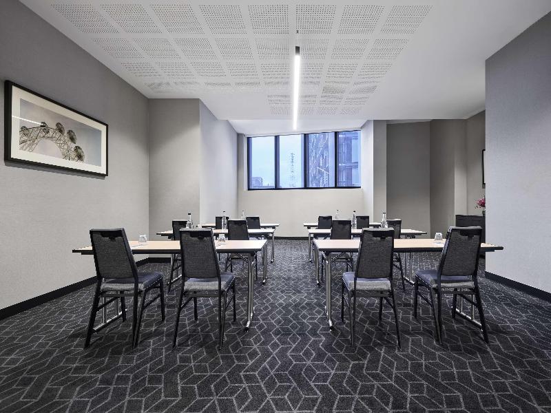 Vibe Hotel Melbourne Docklands image