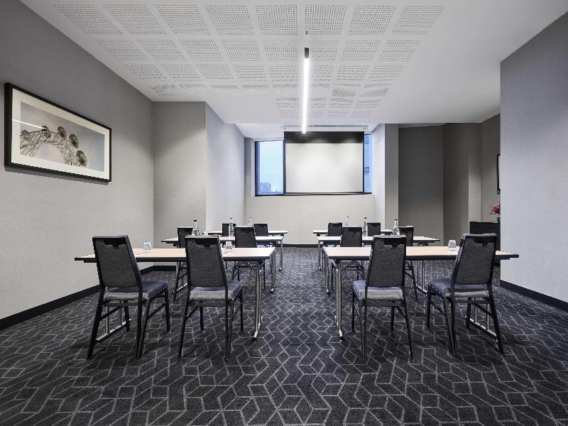 Vibe Hotel Melbourne Docklands image
