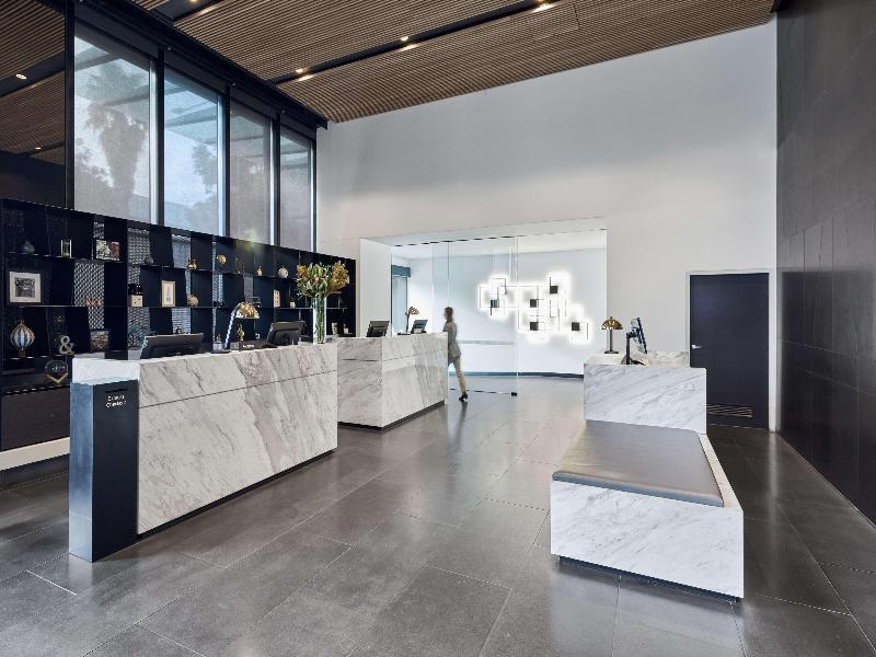 Vibe Hotel Melbourne Docklands image