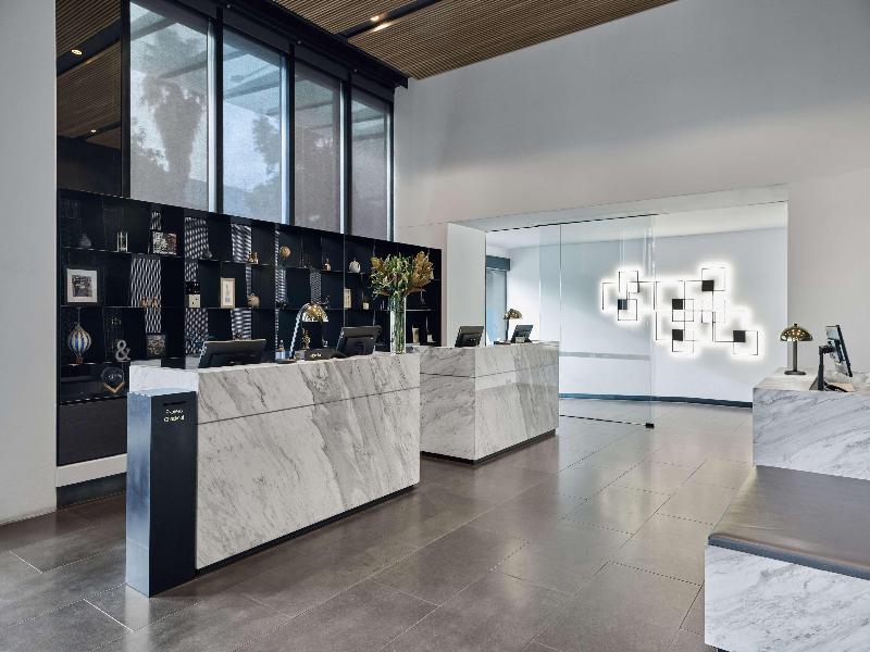 Vibe Hotel Melbourne Docklands image