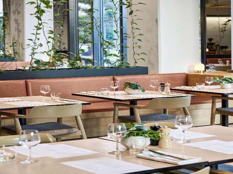 Vibe Hotel Melbourne Docklands image