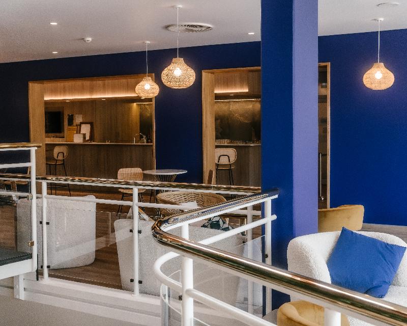 7Hotel & Spa image