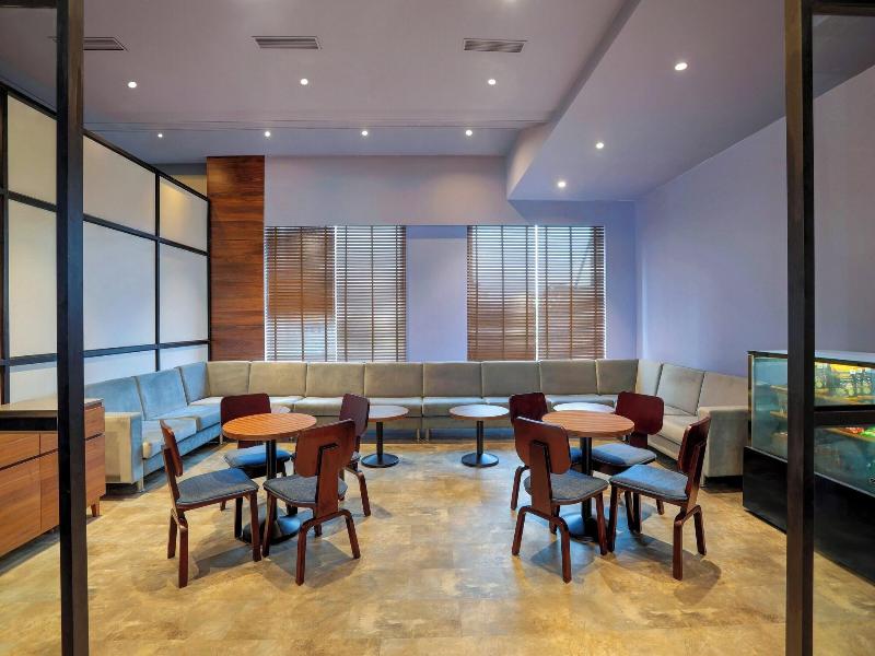 FOUR POINTS BY SHERATON CHENNAI OMR image