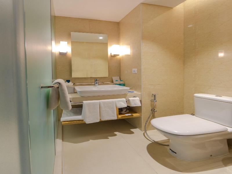 FOUR POINTS BY SHERATON CHENNAI OMR image