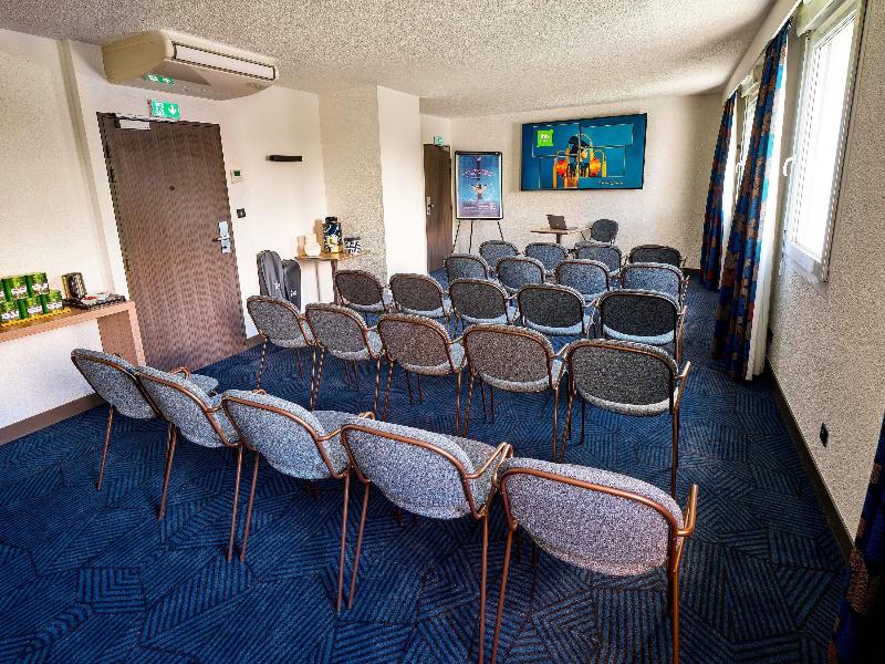 ibis Styles Saint-Quentin image