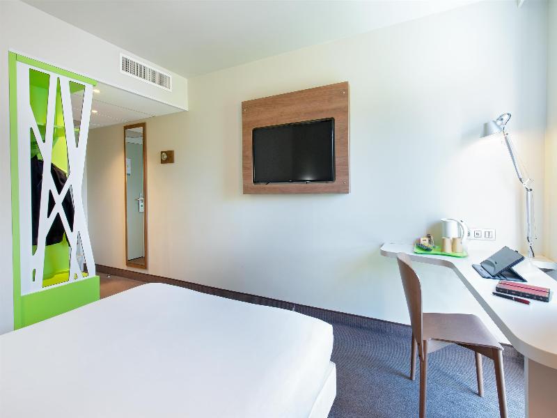 ibis Clermont Ferrand Centre Stade image