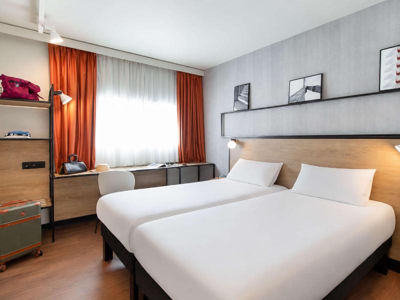 ibis Clermont Ferrand Centre Stade image
