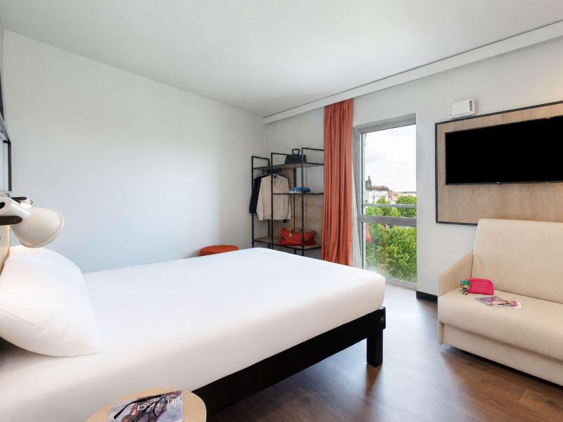 ibis Clermont Ferrand Centre Stade image