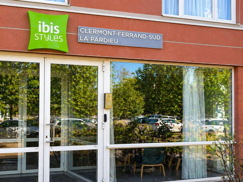 Ibis Styles Clermont Ferrand Sud La Pardieu image