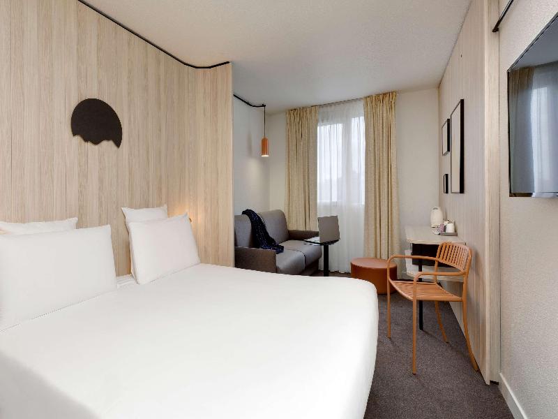 Ibis Styles Clermont Ferrand Sud La Pardieu image