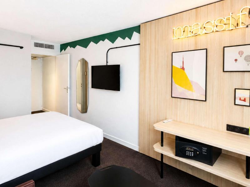 Ibis Styles Clermont Ferrand Sud La Pardieu image