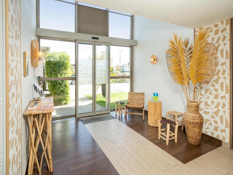 Sure Hotel by Best Western Valence Nord image