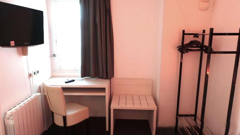 Kyriad Quimper Sud image