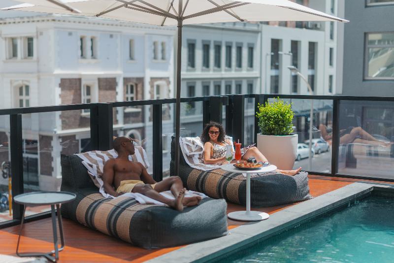 Stay in style at Pullman Cape Town City Centre