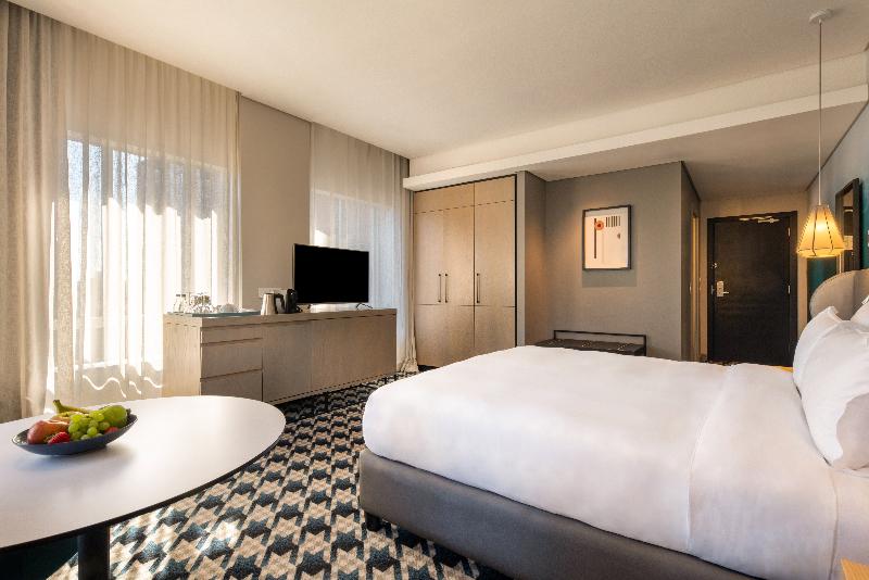Stay in style at Pullman Cape Town City Centre