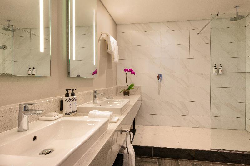 Stay in style at Pullman Cape Town City Centre