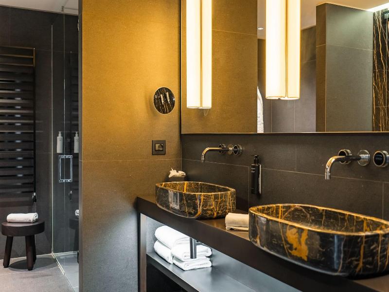 Hotel Viu Milan image