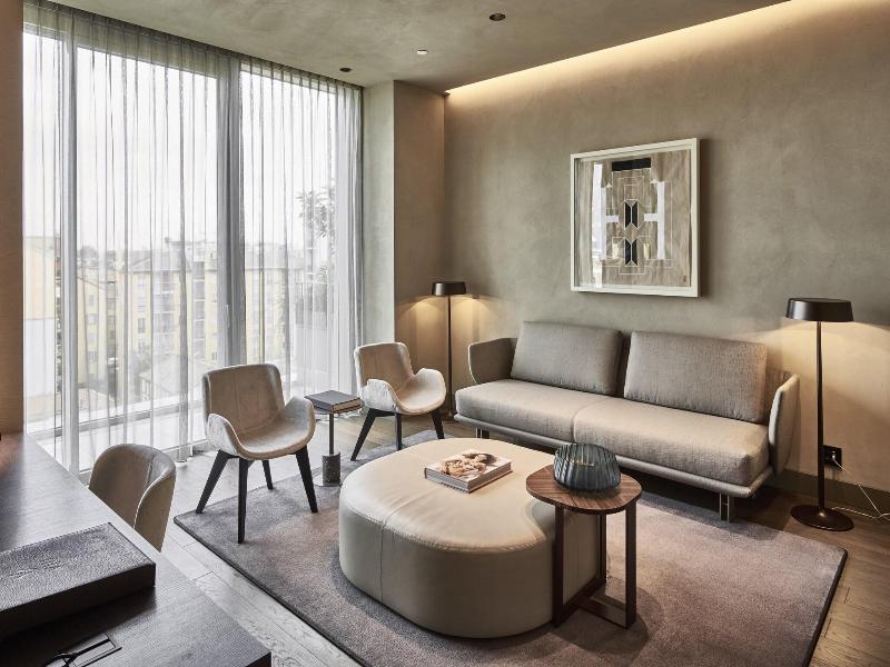 Hotel Viu Milan image