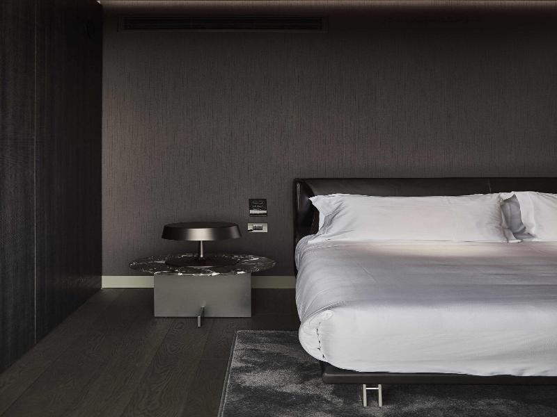 Hotel Viu Milan image